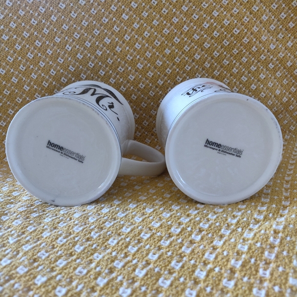 Home Essentials - "The Mr" & "The Mrs" Mug Set - Picture 4 of 5